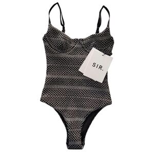 SIR. Francois‎ Ruched Smock One Piece Swimsuit 0 Black & White Beach Vacation